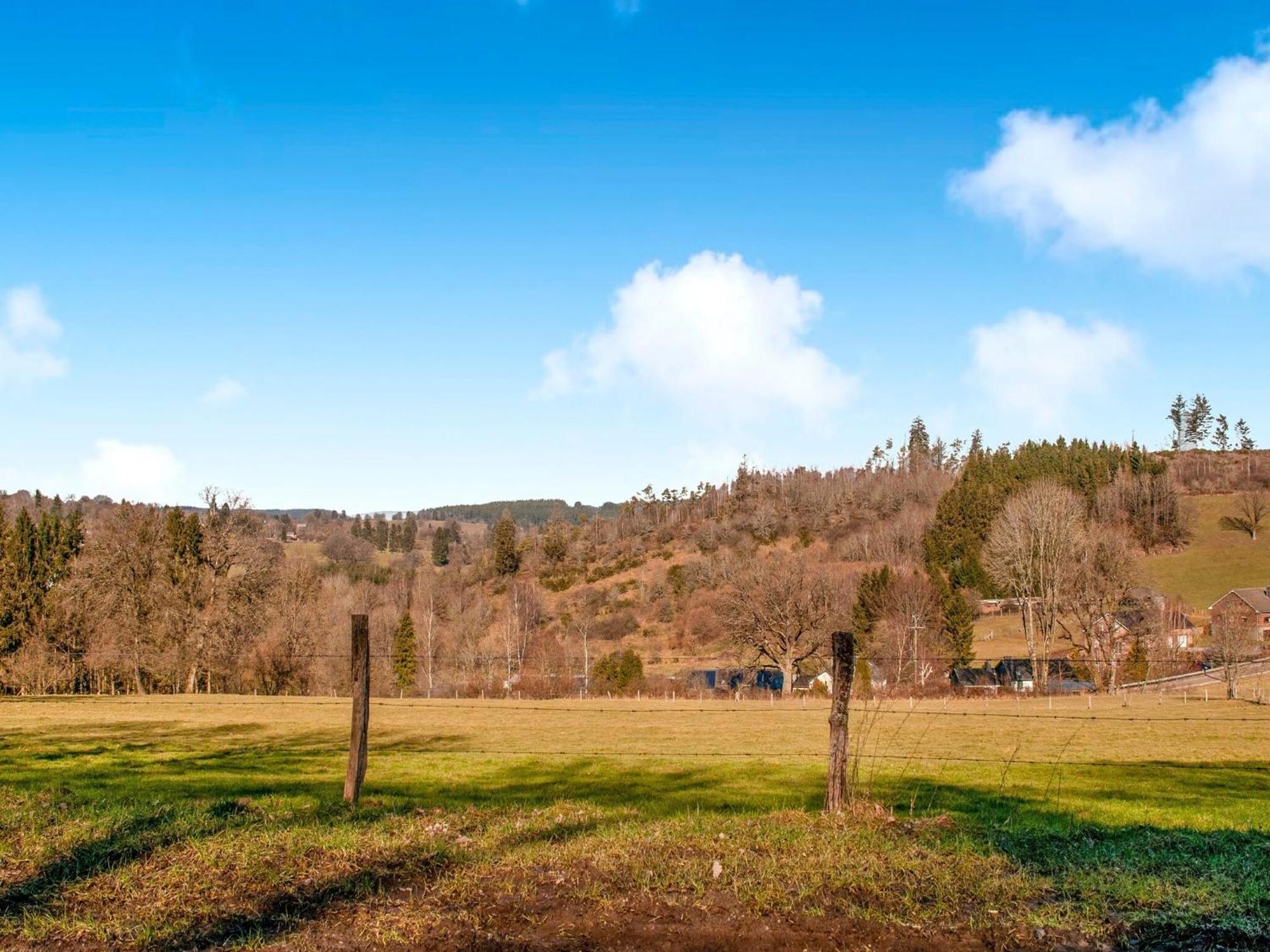 Sophisticated Holiday Home In Lierneux Near Forest Εξωτερικό φωτογραφία