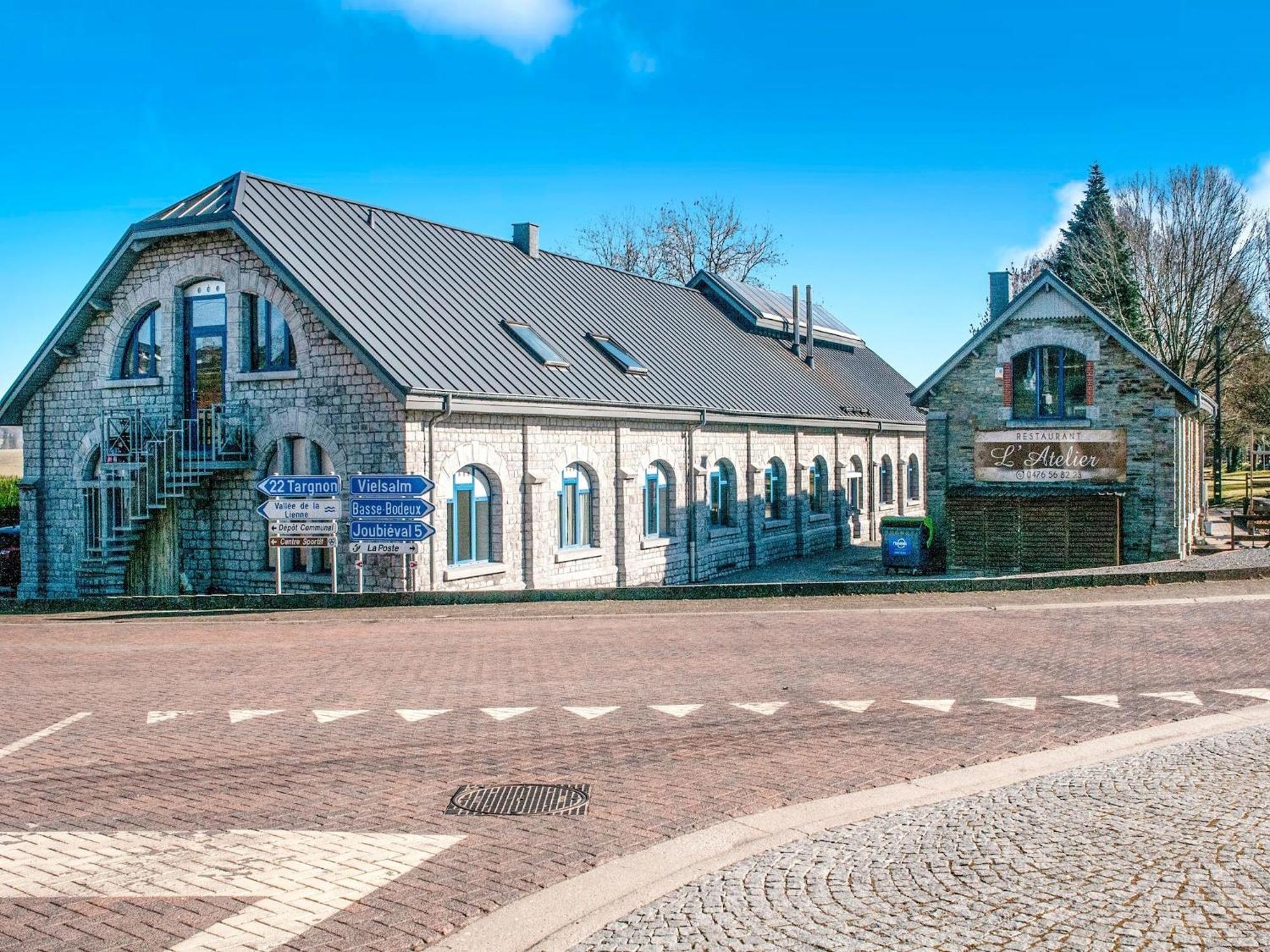 Sophisticated Holiday Home In Lierneux Near Forest Εξωτερικό φωτογραφία